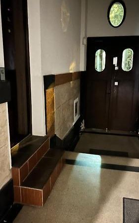 Downtown Apartment B クラクフ エクステリア 写真
