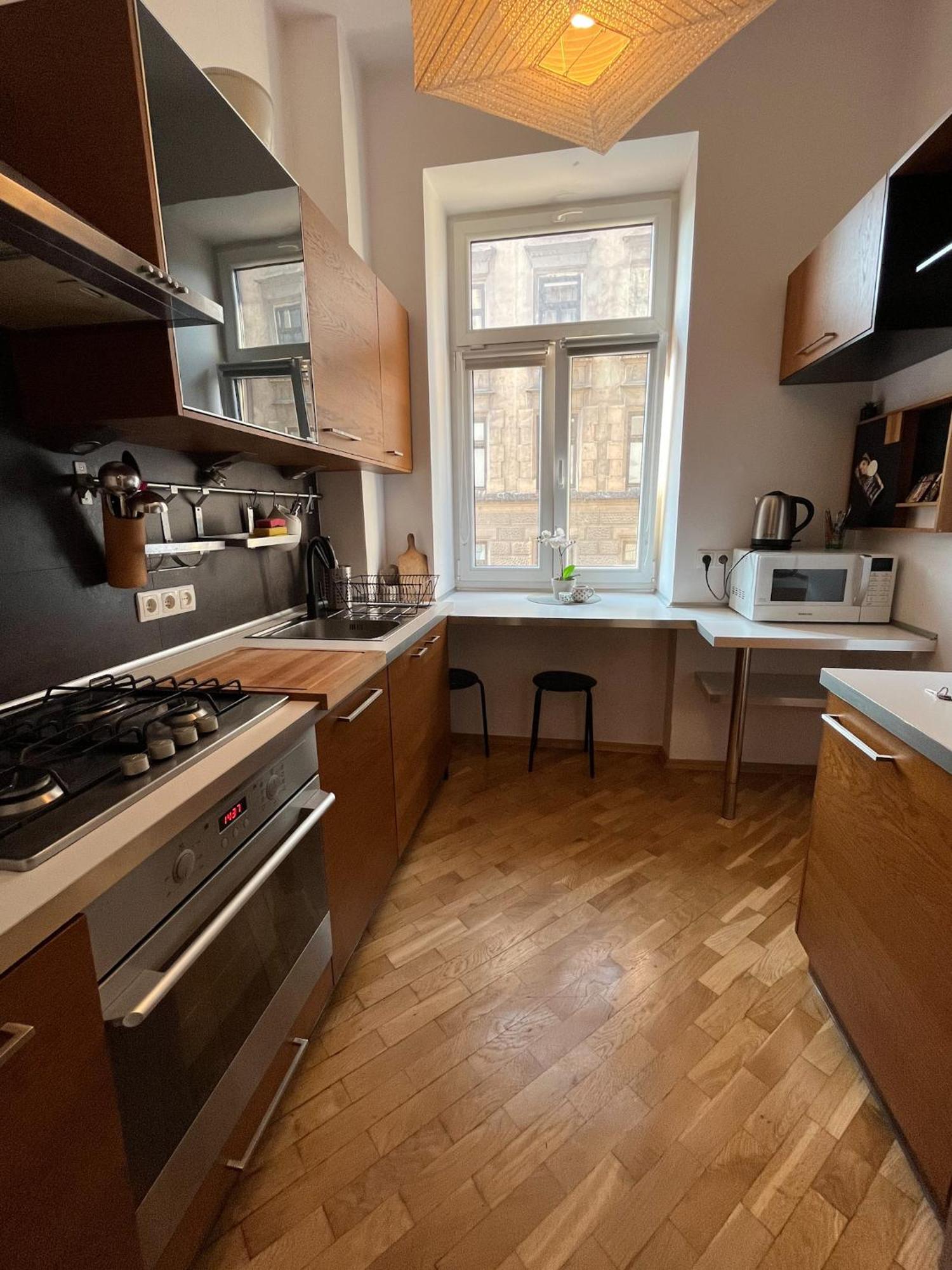 Downtown Apartment B クラクフ エクステリア 写真